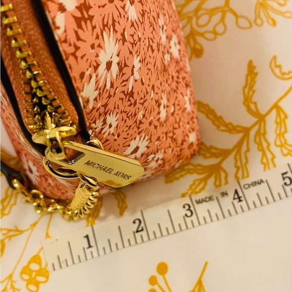 Michael Kors small crossbody - floral print, leather - Picture 11 of 12